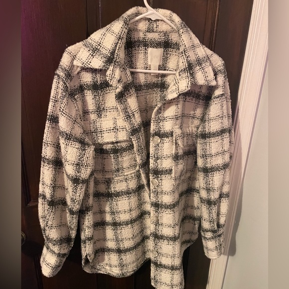 H&M Shacket - Picture 1 of 2